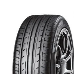215/65R16 98H Yokohoma Geolander AT G015